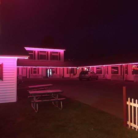 Trail Riders Motel Granby Zewnętrze zdjęcie